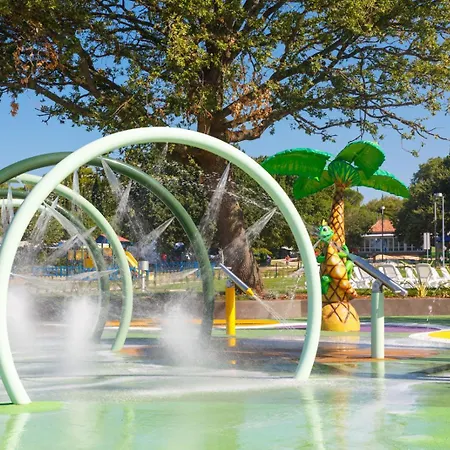 Maistra Polari Pitches Camping 4*