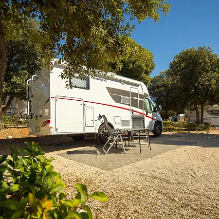 Camping Maistra Polari Pitches Rovinj